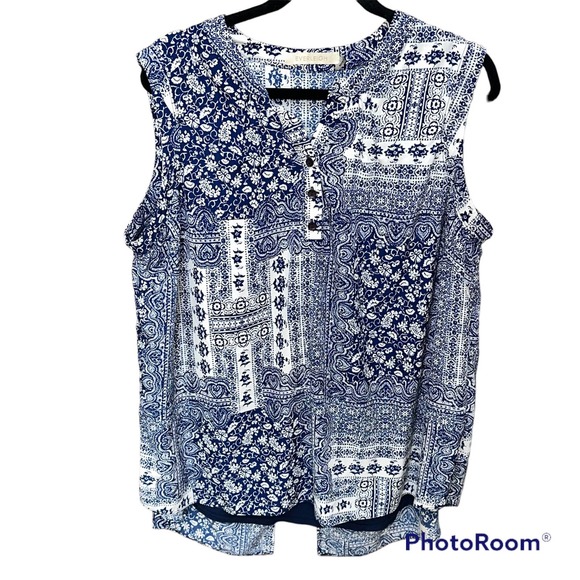 everleigh Tops - Everleigh  Women's Sleeveless Blouse Top Size 1XL